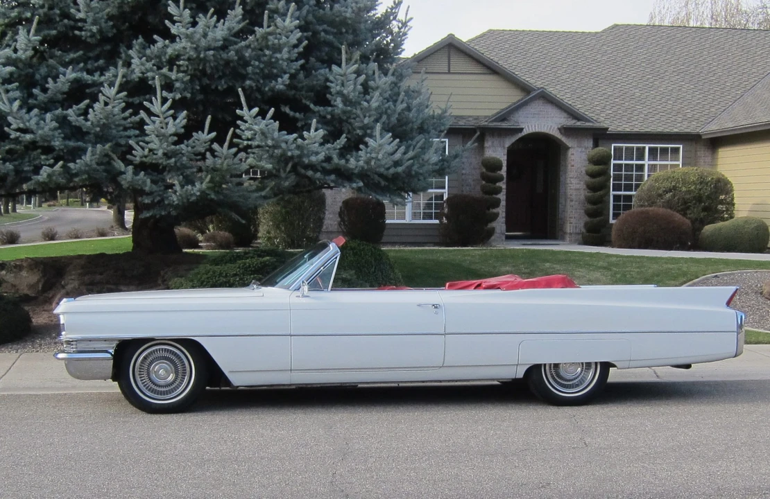 1963 Cadillac Series 62 6th Gen - Image 19 of 31