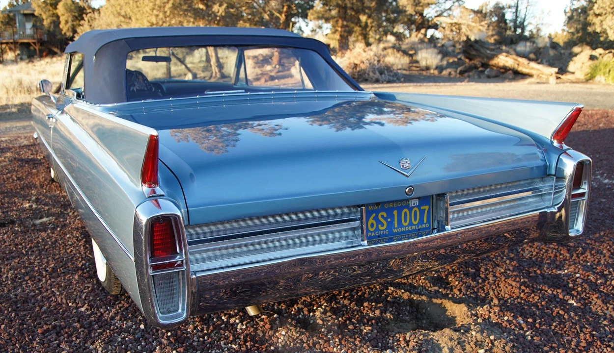 1963 Cadillac Series 62 6th Gen - Image 26 of 31