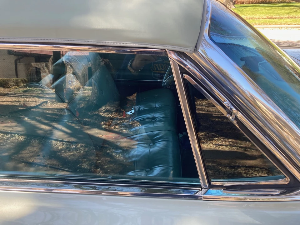 1963 Cadillac Series 62 6th Gen - Image 25 of 31