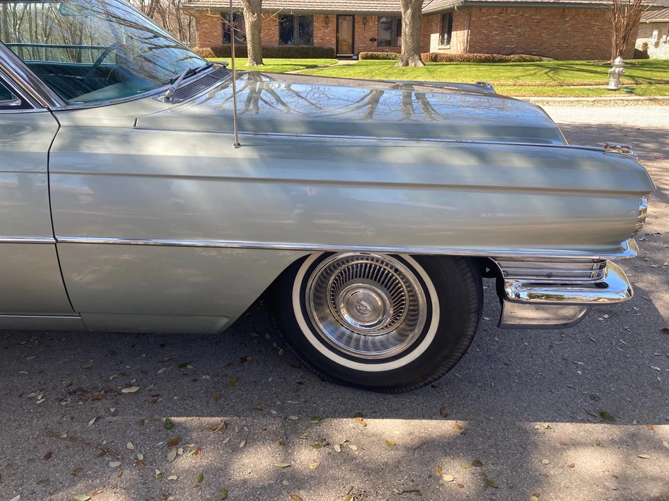 1963 Cadillac Series 62 6th Gen - Image 22 of 31
