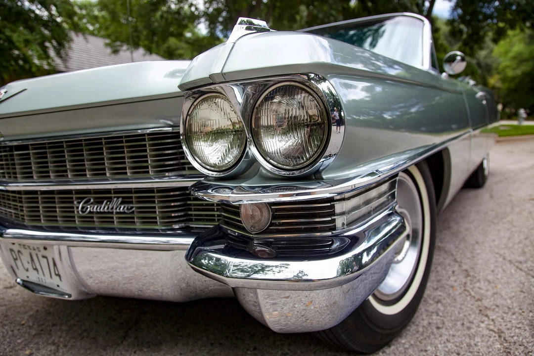 1963 Cadillac Series 62 6th Gen - Image 17 of 31