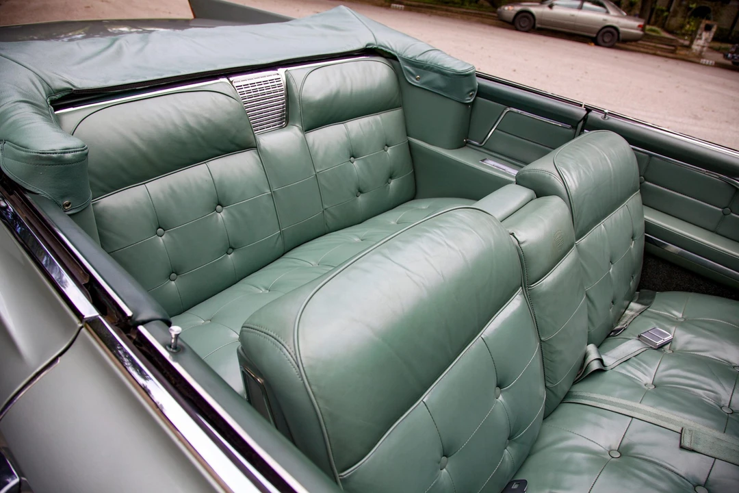 1963 Cadillac Series 62 6th Gen - Image 27 of 31