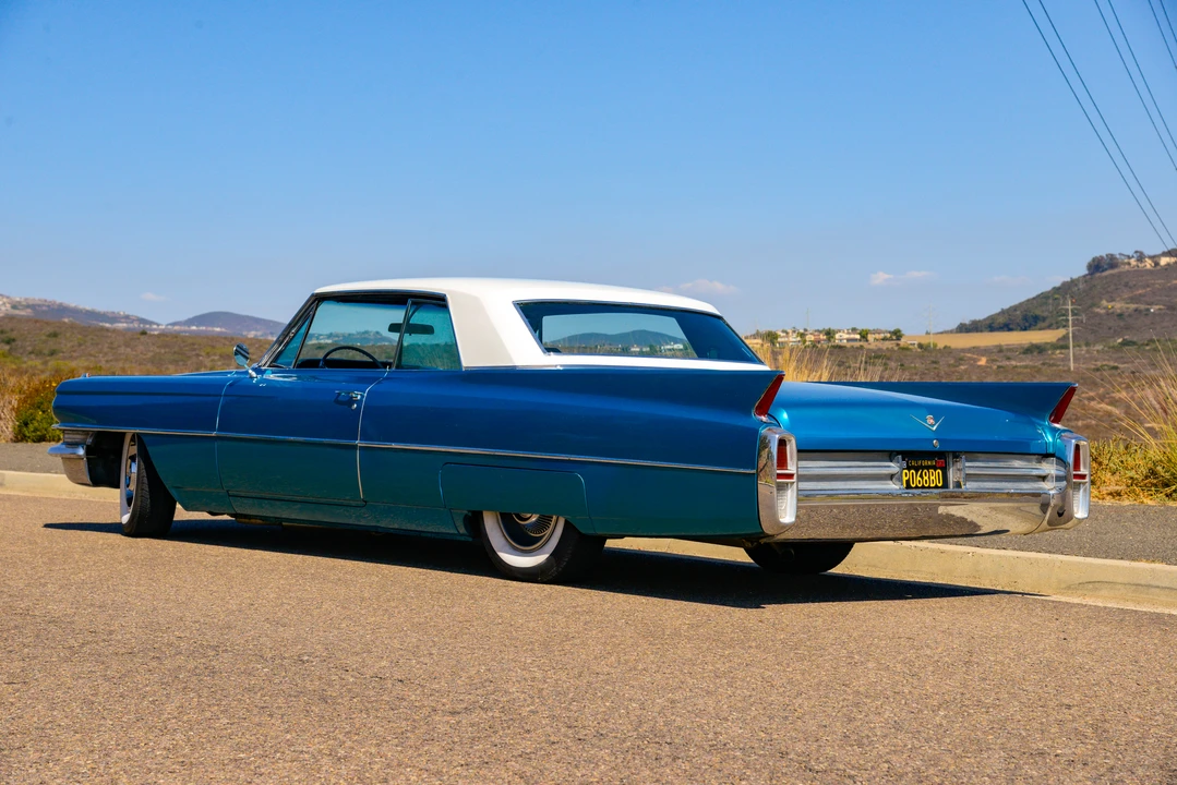 1963 Cadillac Series 62 6th Gen - Image 12 of 31