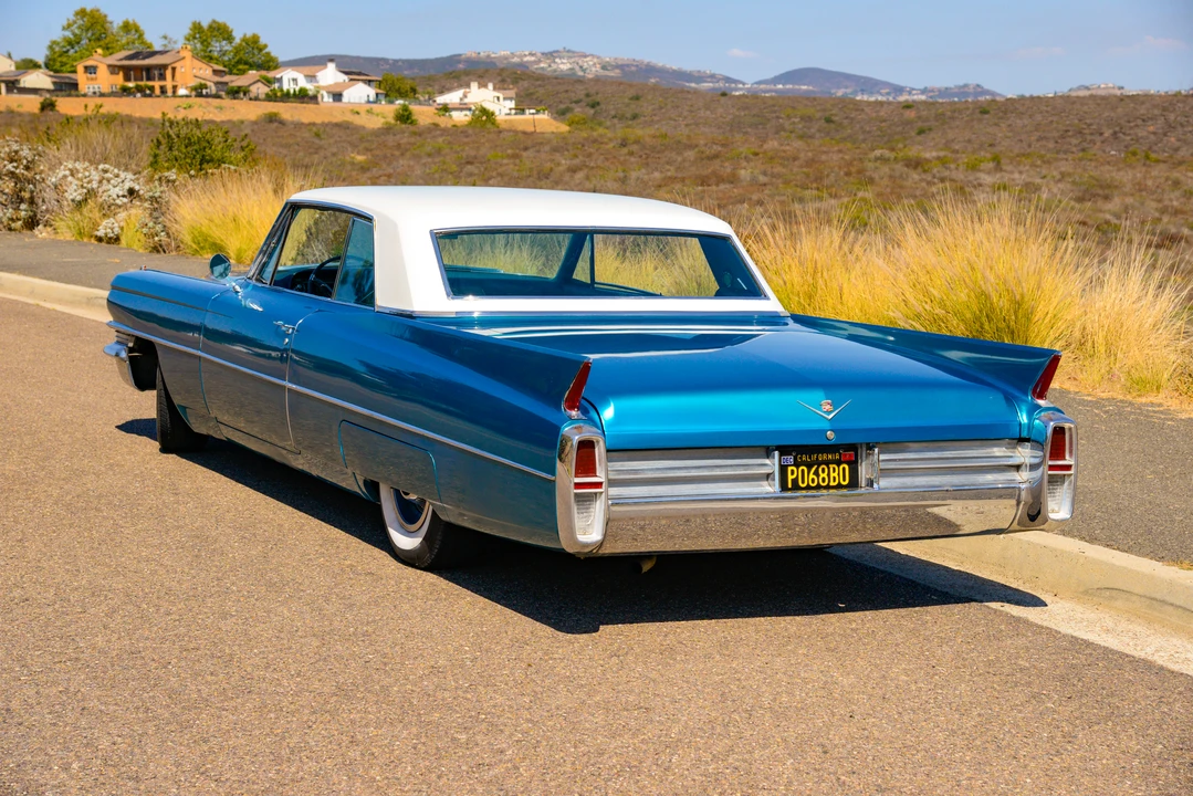 1963 Cadillac Series 62 6th Gen - Image 14 of 31