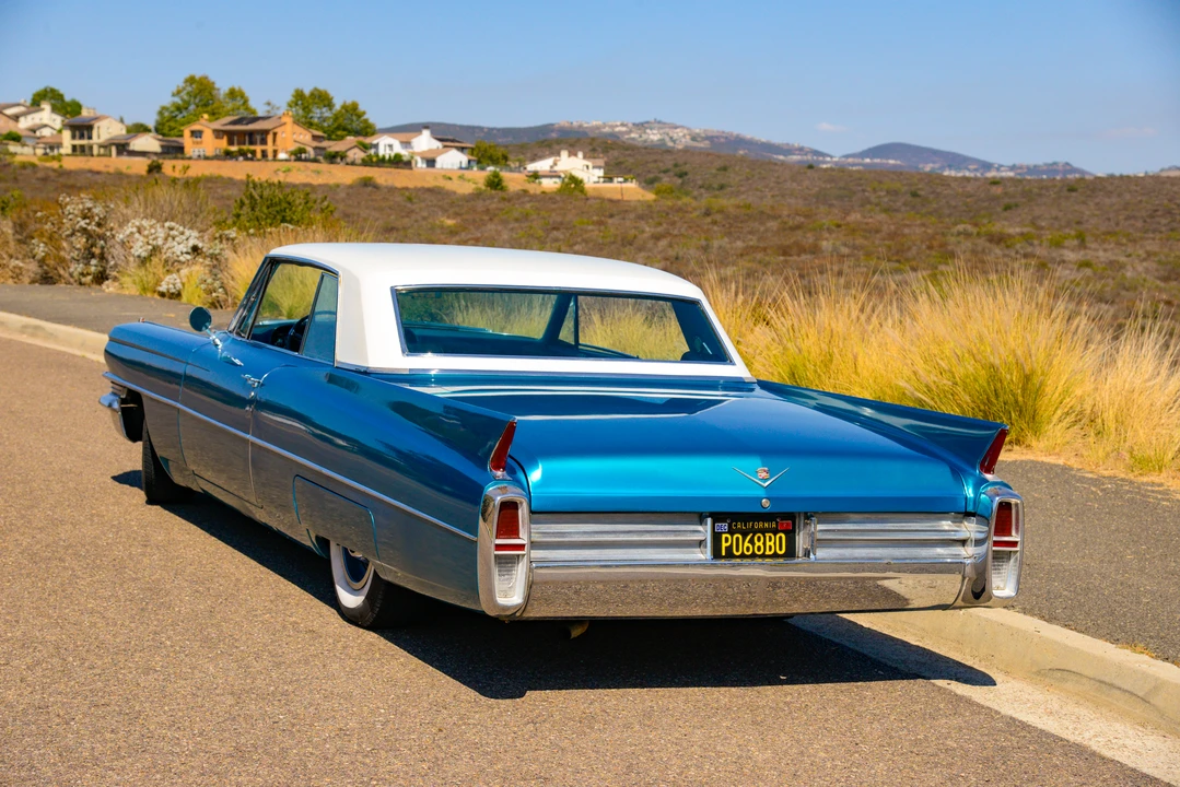 1963 Cadillac Series 62 6th Gen - Image 15 of 31