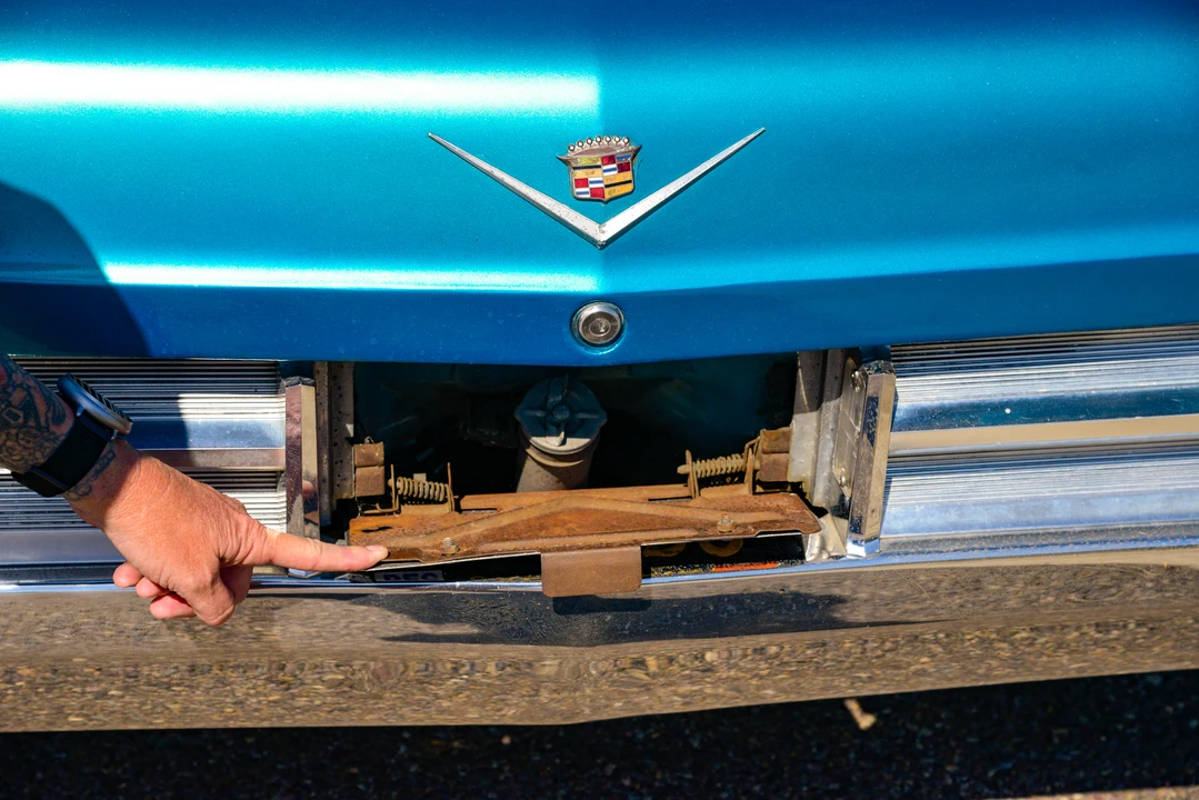 1963 Cadillac Series 62 6th Gen - Image 28 of 31