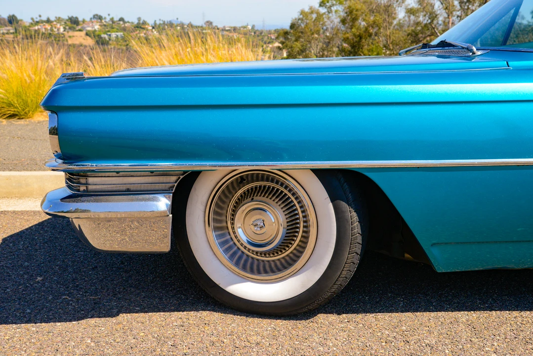 1963 Cadillac Series 62 6th Gen - Image 24 of 31