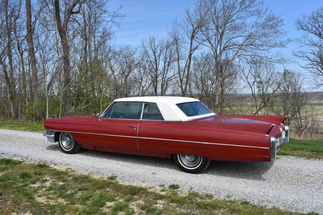 1963 Cadillac Series 62 6th Gen - Image 7 of 31