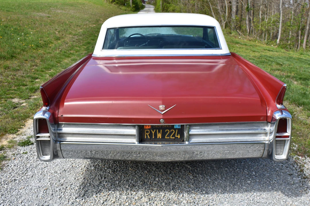 1963 Cadillac Series 62 6th Gen - Image 12 of 31