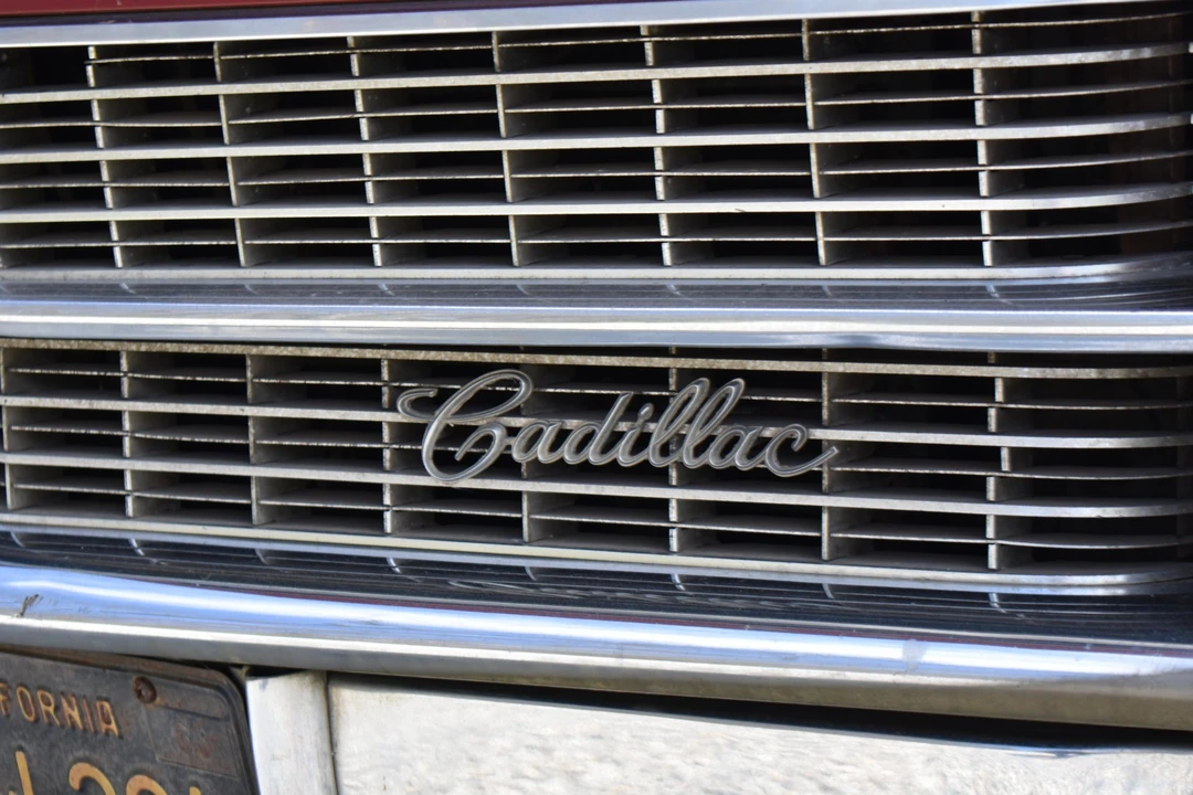 1963 Cadillac Series 62 6th Gen - Image 28 of 31