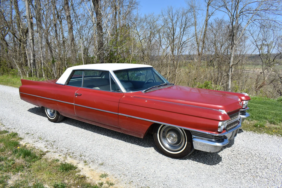 1963 Cadillac Series 62 6th Gen - Image 19 of 31