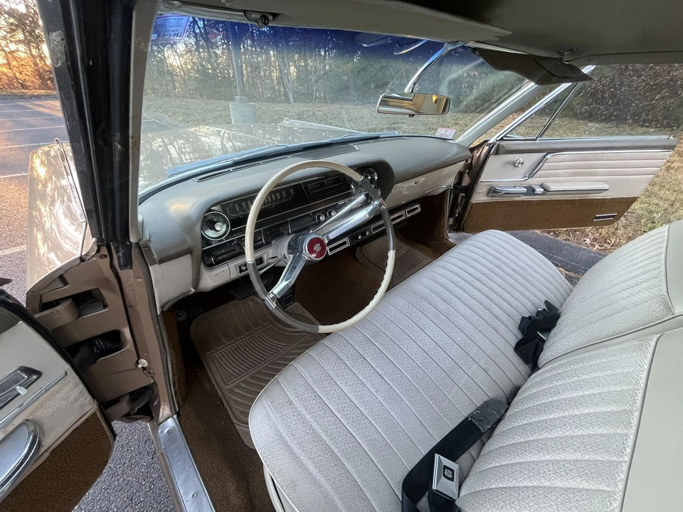 1963 Cadillac Series 62 6th Gen - Image 19 of 31