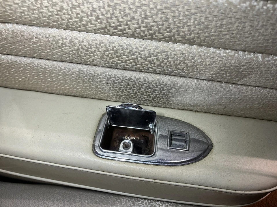 1963 Cadillac Series 62 6th Gen - Image 30 of 31
