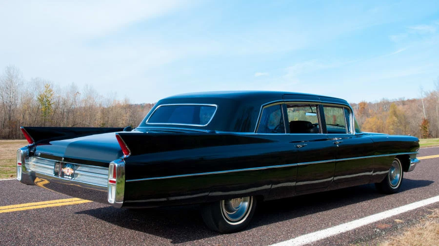 1963 Cadillac Series 70 & 75 - Image 2 of 5