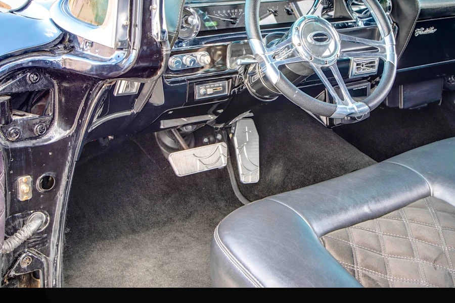 1963 Cadillac Series 70 & 75 - Image 28 of 31