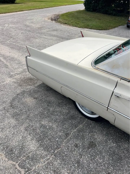 1963 Cadillac Fleetwood - Image 2 of 3