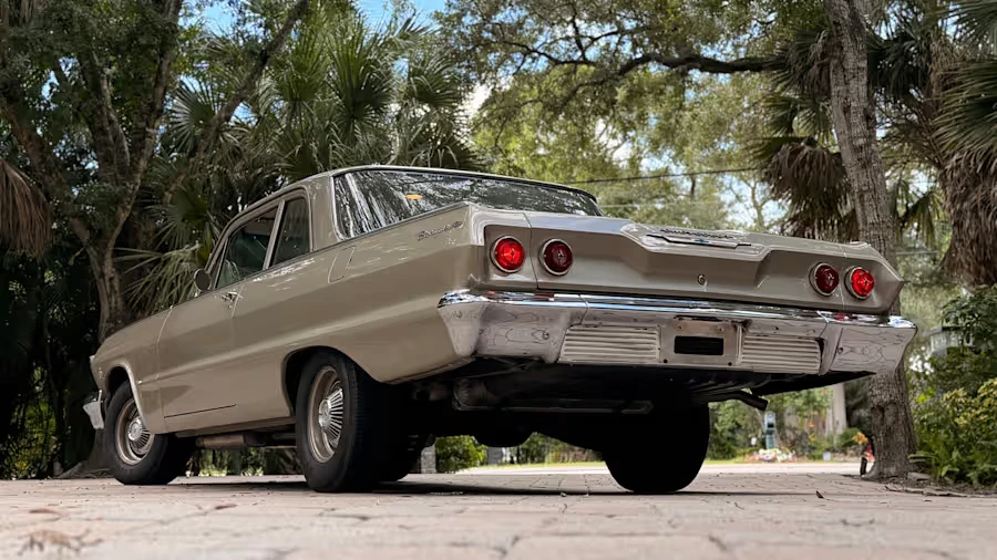 1963 Chevrolet Biscayne - Image 9 of 31