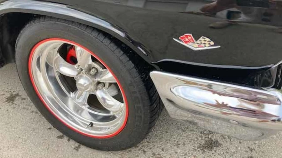 1963 Chevrolet Biscayne - Image 10 of 13