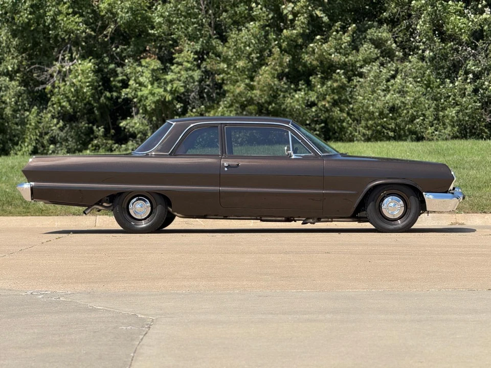 1963 Chevrolet Biscayne - Image 16 of 31