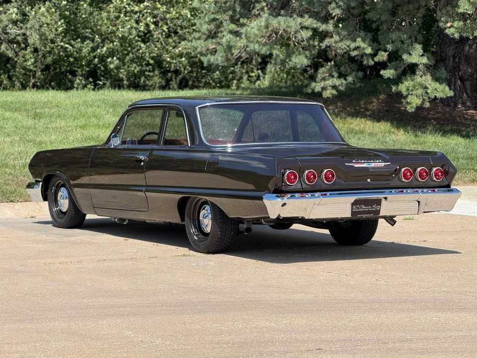 1963 Chevrolet Biscayne - Image 12 of 31