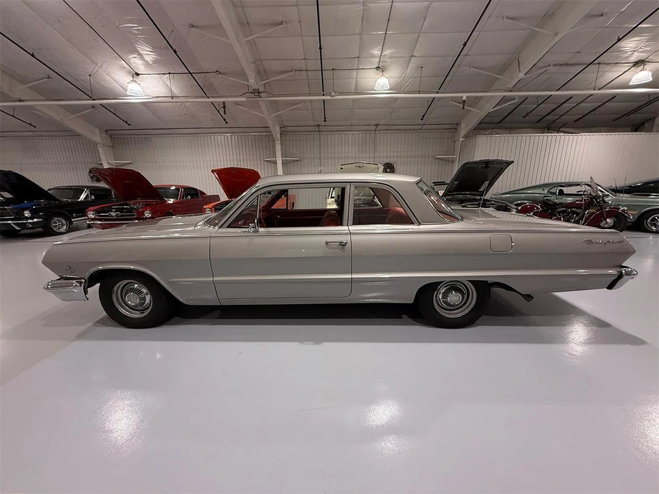 1963 Chevrolet Biscayne - Image 2 of 31