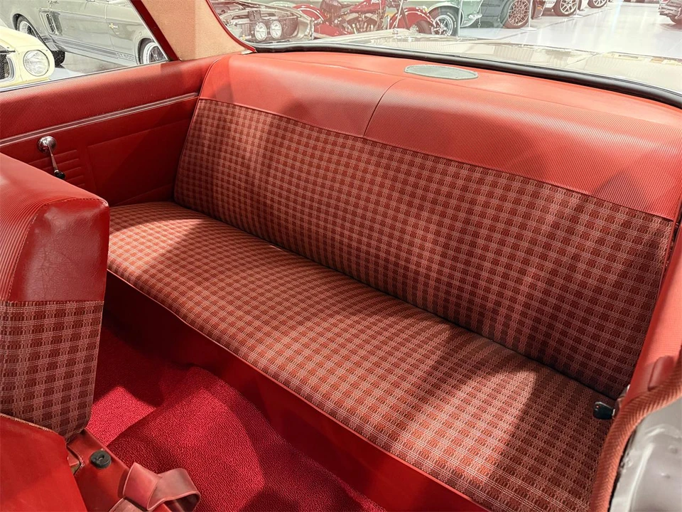 1963 Chevrolet Biscayne - Image 20 of 31