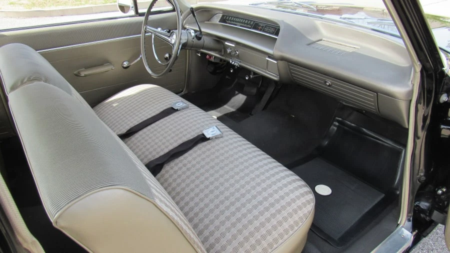 1963 Chevrolet Biscayne - Image 5 of 8