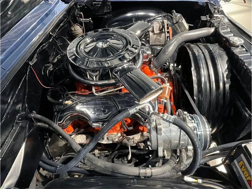 1963 Chevrolet Biscayne - Image 30 of 31