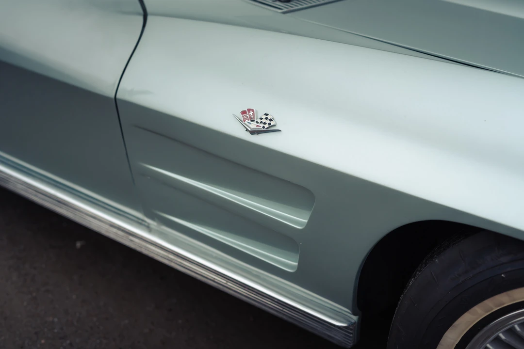 1963 Chevrolet Corvette C2 - Image 20 of 31