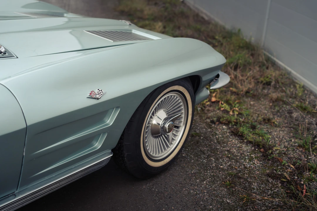 1963 Chevrolet Corvette C2 - Image 7 of 31