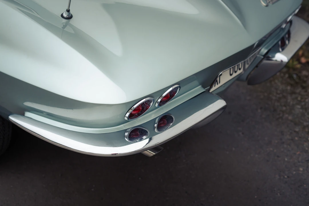 1963 Chevrolet Corvette C2 - Image 8 of 31