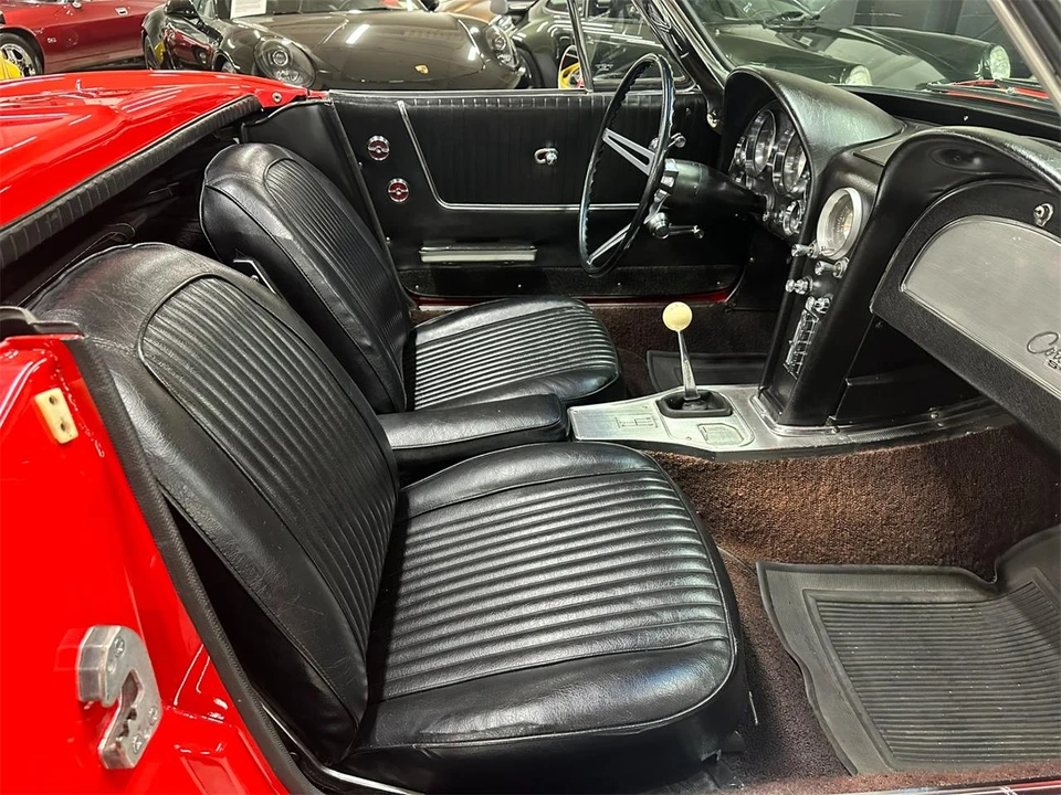1963 Chevrolet - Image 29 of 31