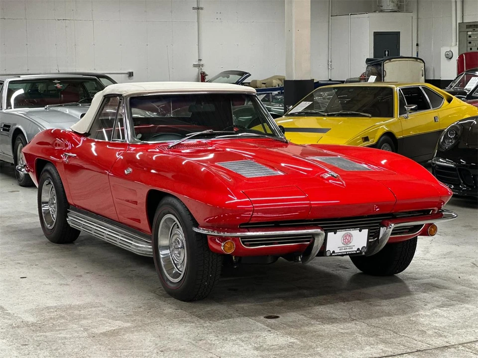 1963 Chevrolet - Image 2 of 31