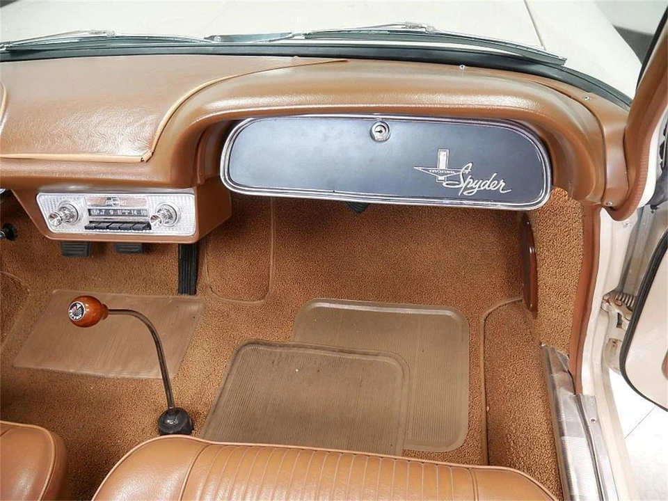 1963 Chevrolet Corvair 1st Gen - Image 21 of 31