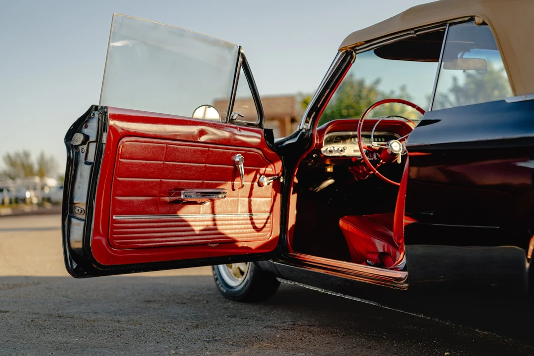 1963 Chevrolet Corvair 1st Gen - Image 25 of 31