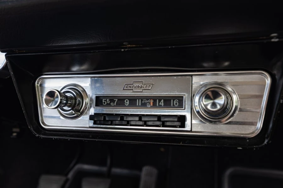 1963 Chevrolet Corvair 1st Gen - Image 25 of 31