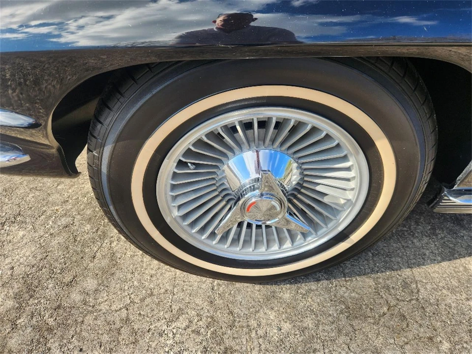 1963 Chevrolet Corvette C2 - Image 12 of 31