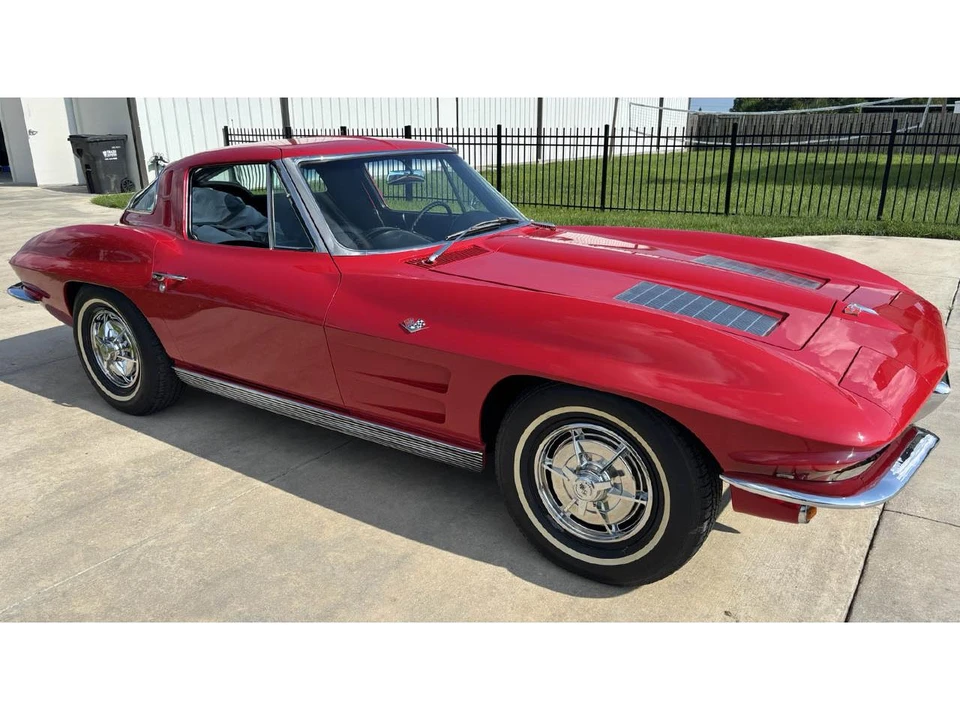 1963 Chevrolet Corvette C2 - Image 2 of 14