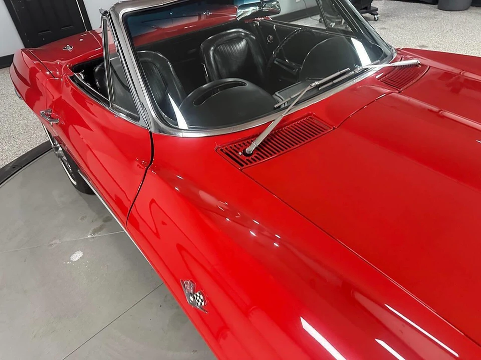 1963 Chevrolet Corvette C2 - Image 29 of 31