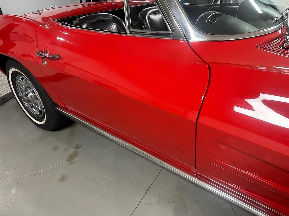 1963 Chevrolet Corvette C2 - Image 30 of 31