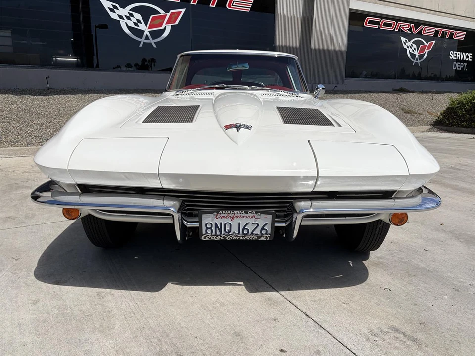 1963 Chevrolet Corvette C2 - Image 2 of 31
