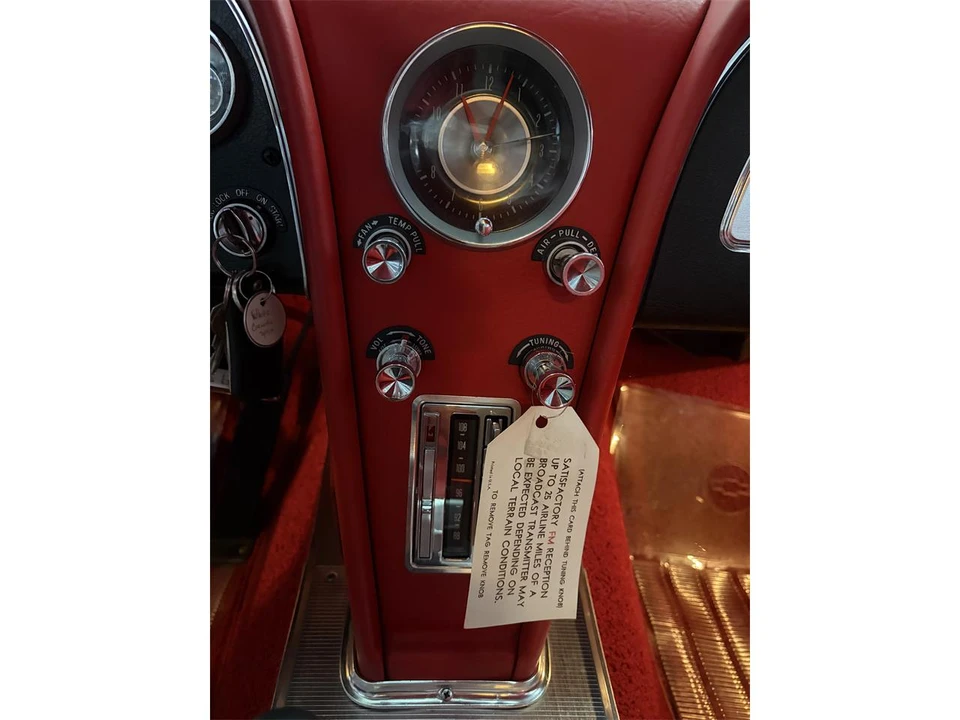 1963 Chevrolet Corvette C2 - Image 29 of 31