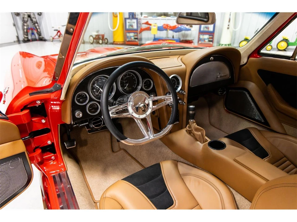 1963 Chevrolet Corvette C2 - Image 5 of 10