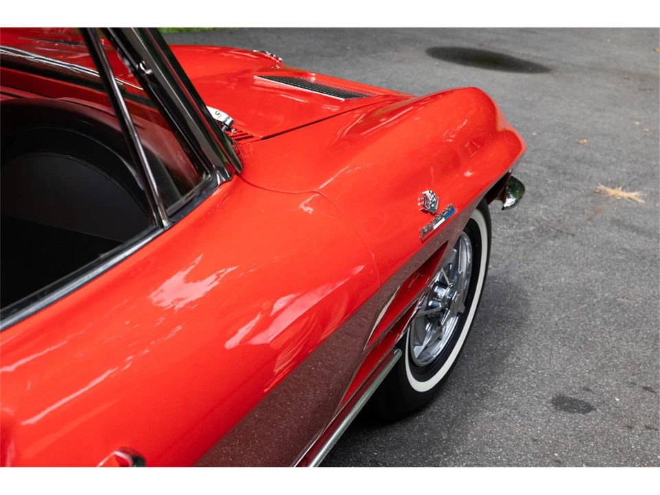 1963 Chevrolet Corvette C2 - Image 23 of 31