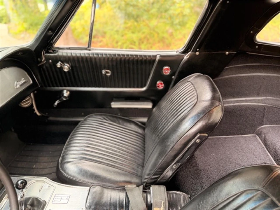1963 Chevrolet Corvette C2 - Image 29 of 31
