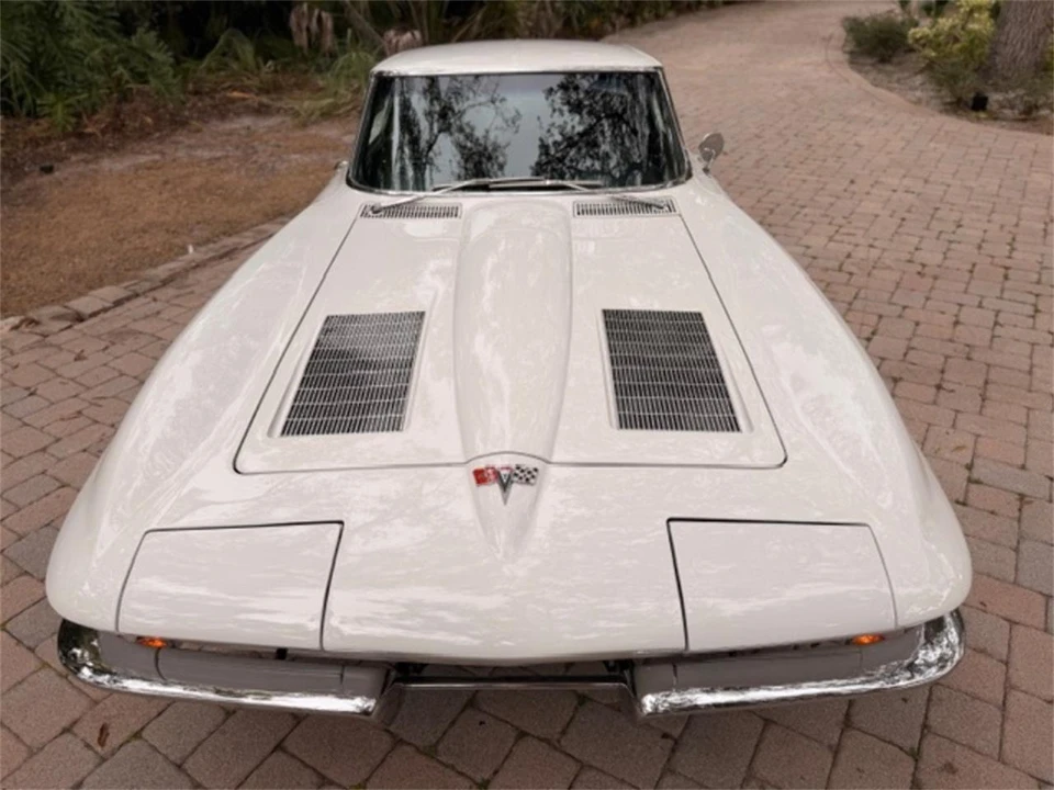 1963 Chevrolet Corvette C2 - Image 4 of 31