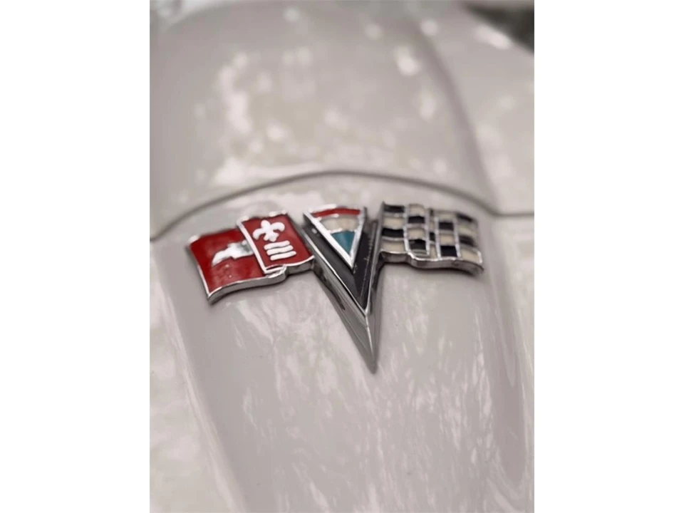 1963 Chevrolet Corvette C2 - Image 16 of 31
