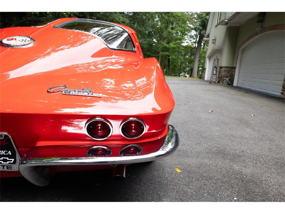 1963 Chevrolet Corvette C2 - Image 13 of 31