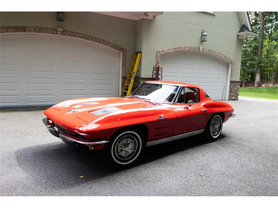 1963 Chevrolet Corvette C2 - Image 2 of 31