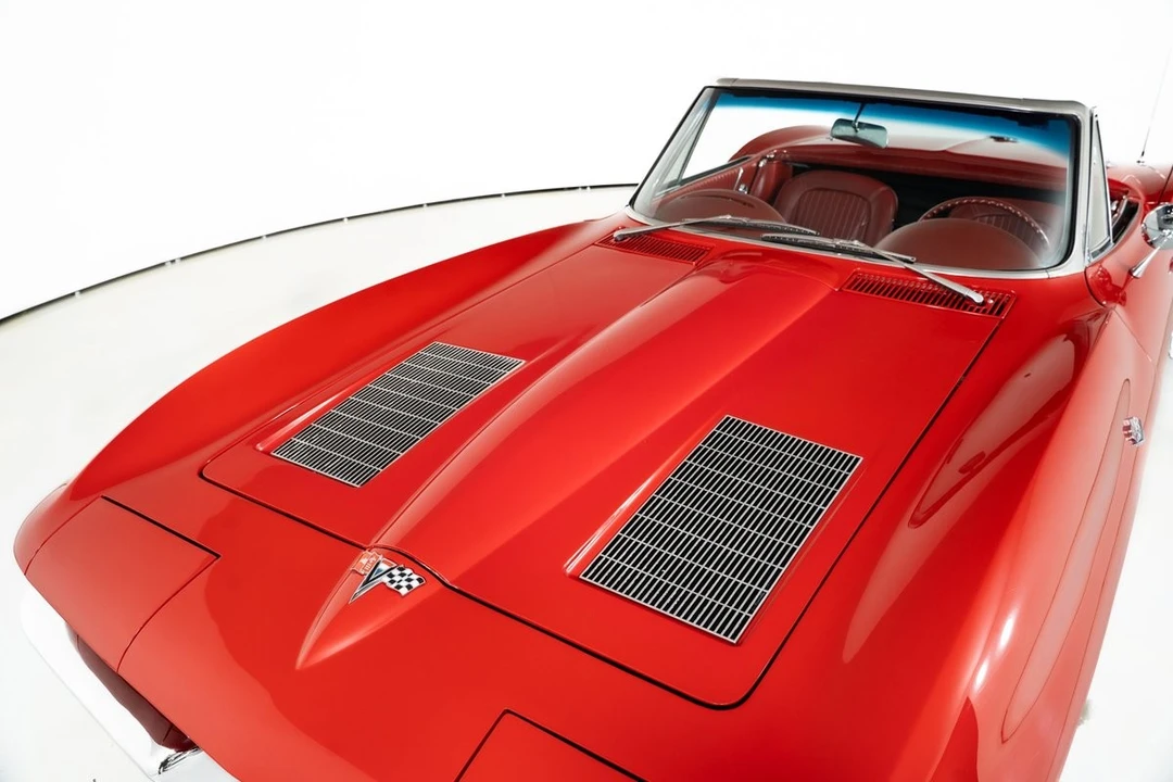 1963 Chevrolet Corvette C2 - Image 6 of 31